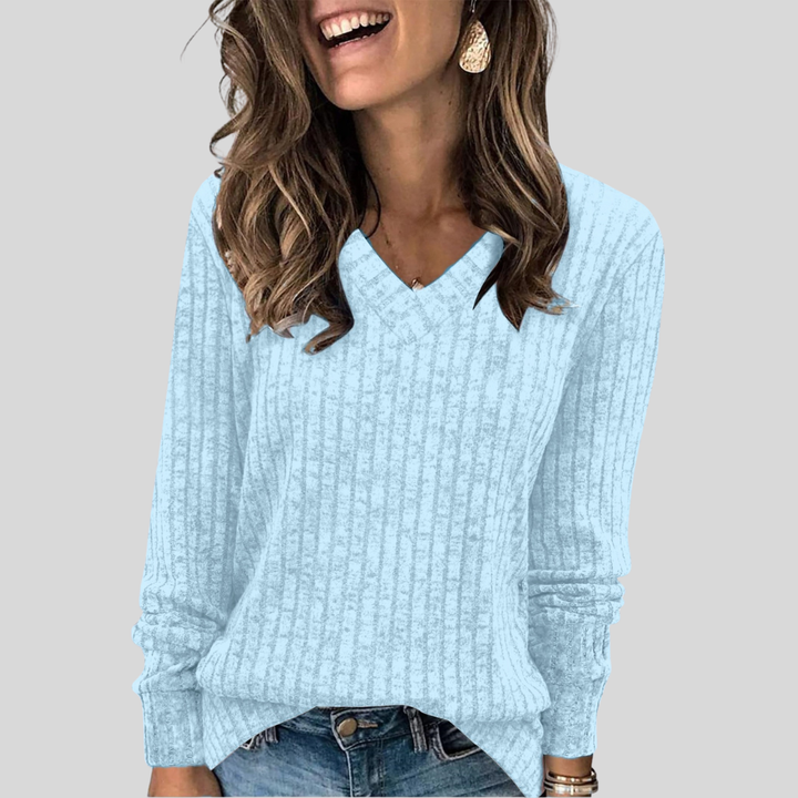 DERI - Comfy V-Neck Top